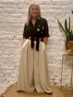 The Au Natural Crop Button And Tie Front Shirt No 4