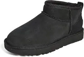 UGG Women's Classic Ultra Mini Black 1116109-blk